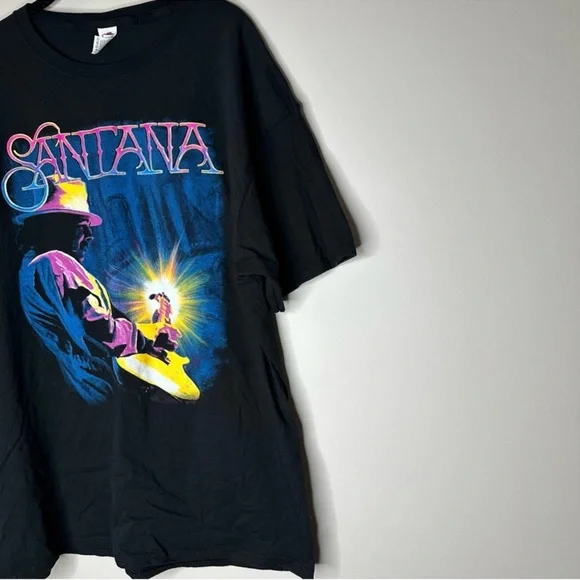 Santana Graphic T-Shirt - Picture 4 of 6